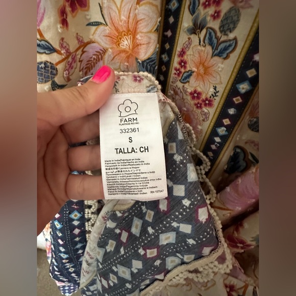 FARM Rio Superbloom Tapestry Cream Maxi Dress, Small - Picture 8 of 8